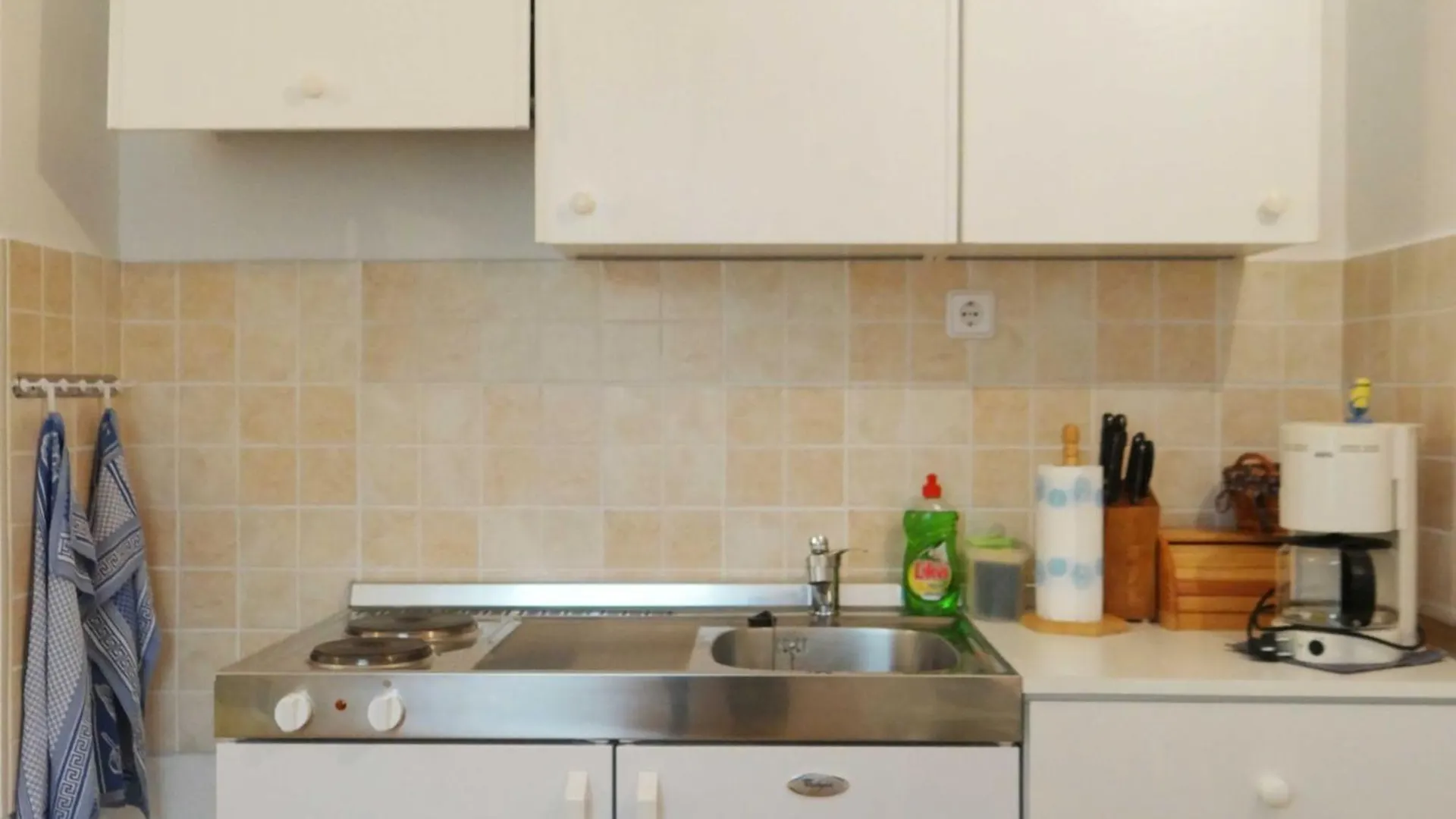 Bright Krk Apartment With Balcony And Beach Proximity - One Bedroom Apartment Krk Town 0*,  Croatia