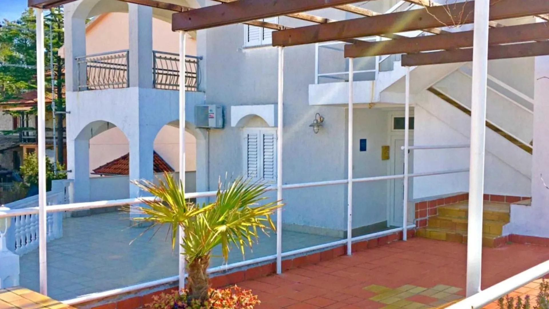 Bright Krk Apartment With Balcony And Beach Proximity - One Bedroom Apartment Krk Town Croatia