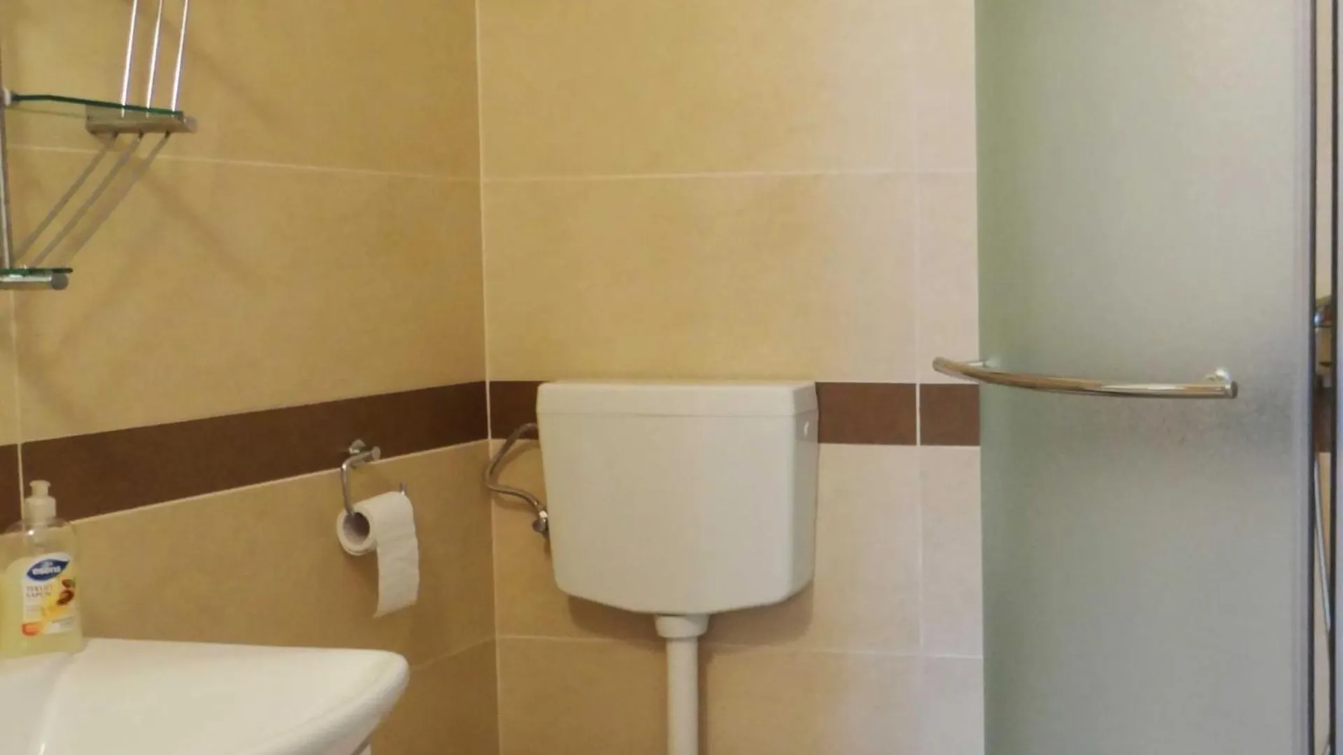 Bright Krk Apartment With Balcony And Beach Proximity - One Bedroom Apartment Krk Town